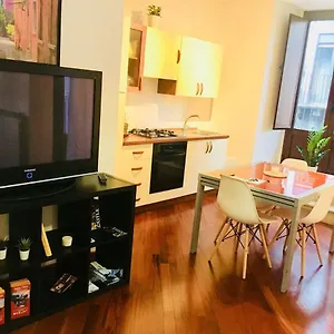 https://giupy-home-catania.catania-hotels.net